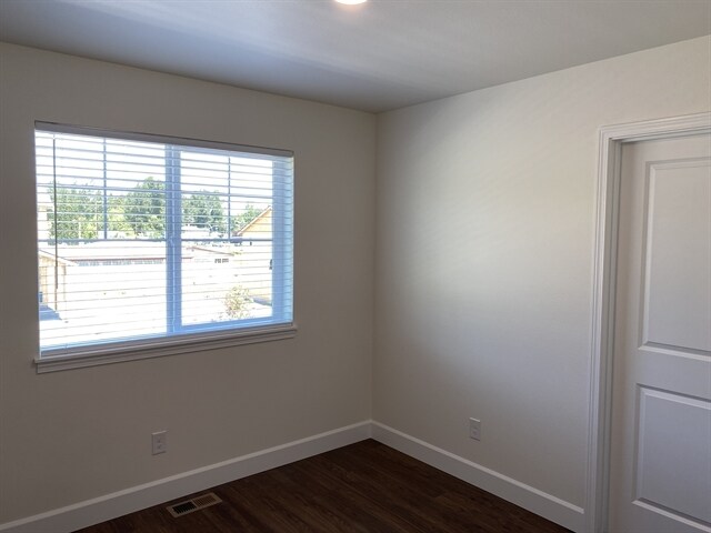 Building Photo - 10309 21st Pl SE