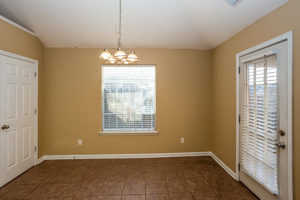 Building Photo - 7787 Allen Ridge Ln