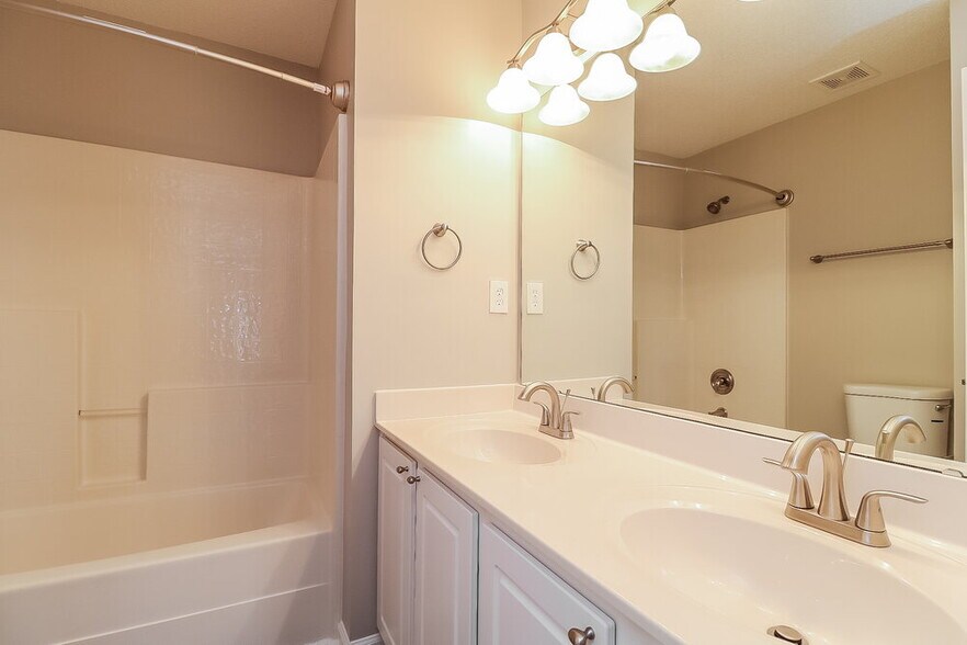 Building Photo - 3608 Serendipity Dr