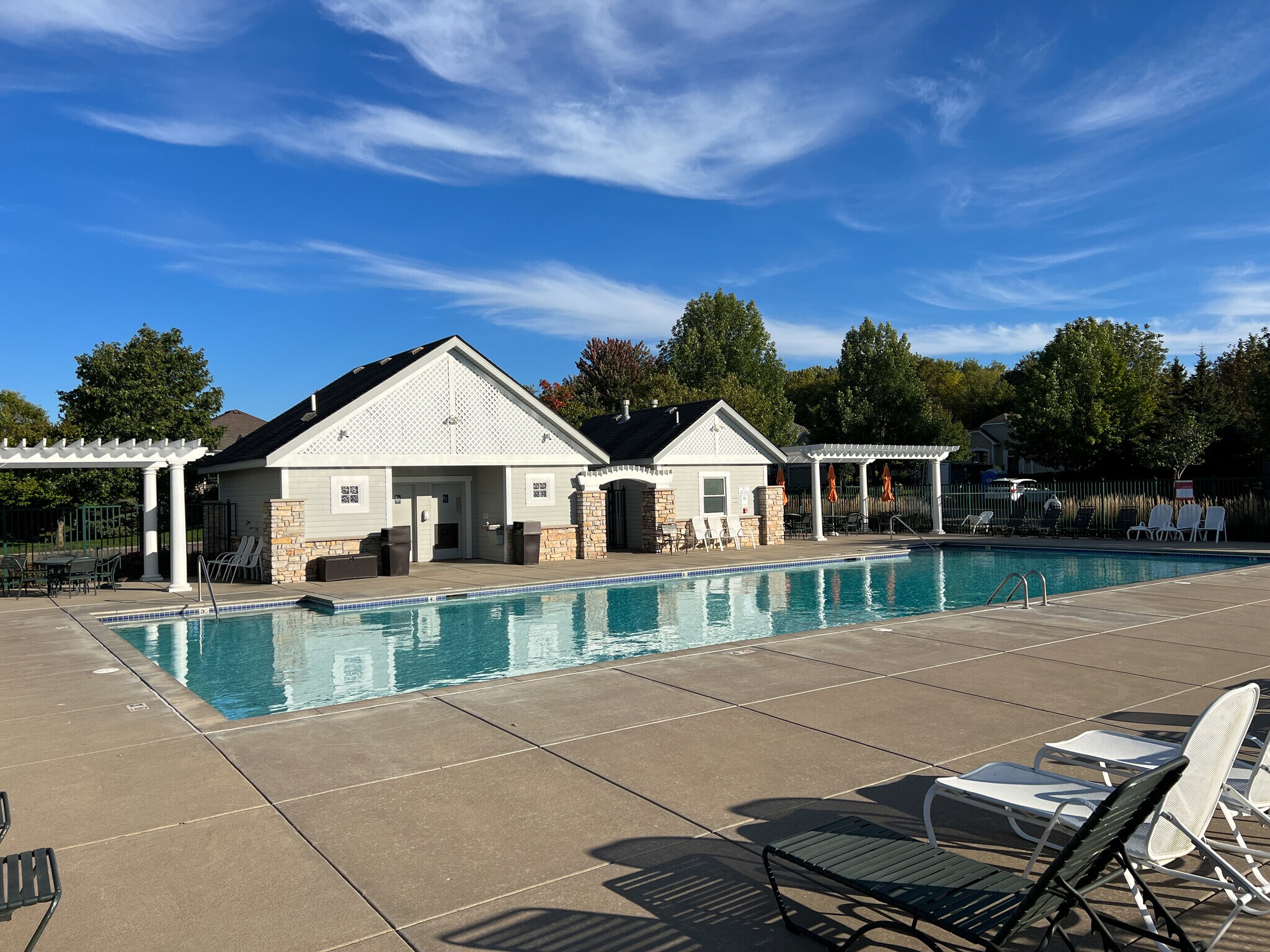 Swimming pool - 3443 Cherry Ln