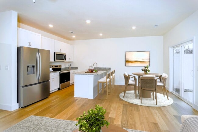 Building Photo - 2401 Legg Crk Ln