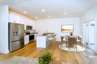 Building Photo - 2401 Legg Crk Ln