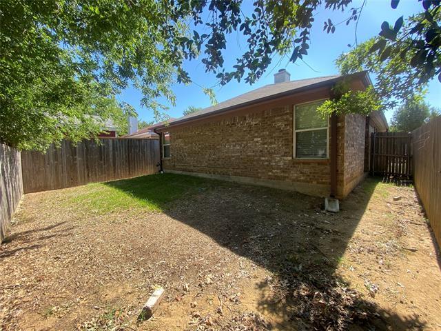 Building Photo - 4305 Hayes St