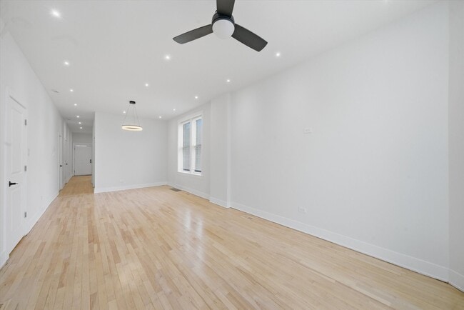 Building Photo - 2345 W 23rd Pl