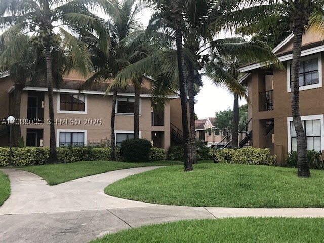 Building Photo - 15570 SW 105th Ln