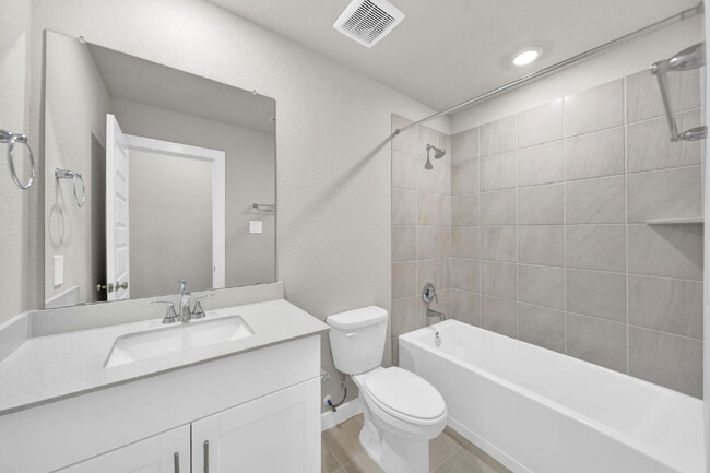 Building Photo - Barely-lived-in single-story 3 bedroom, 2 bath home with 2-car garage located in the Mavera commu...