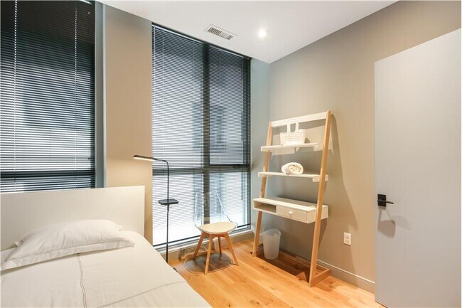 Building Photo - 448 K St NW