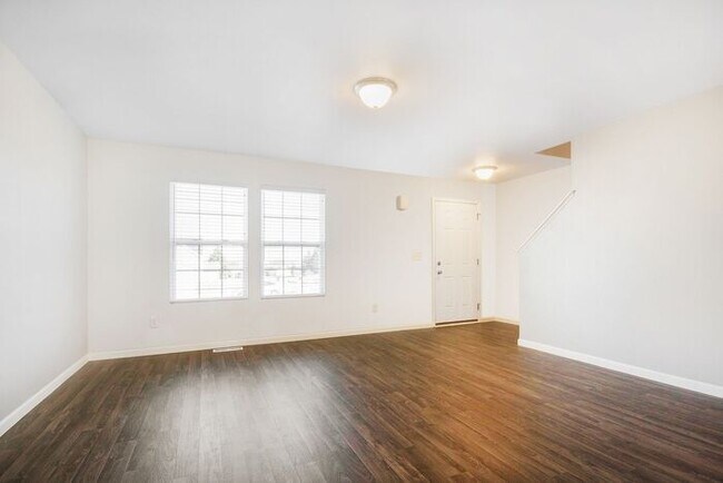 Building Photo - 7532 Bramling Dr