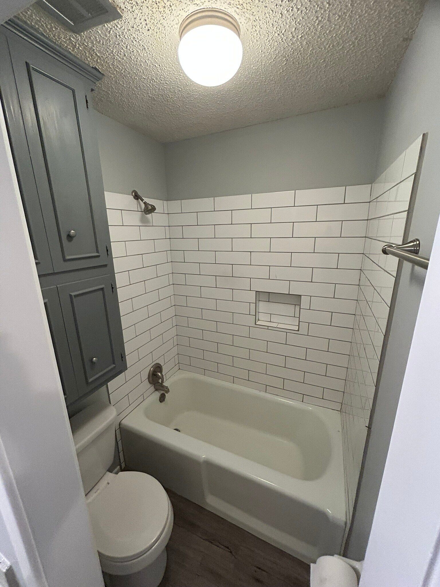 Primary Bath - 4506 65th St
