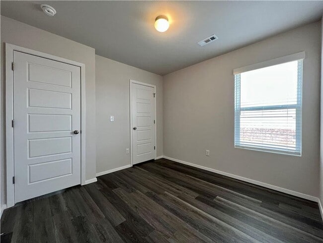 Building Photo - Nice Home in Farmington