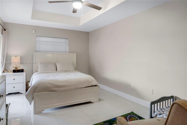 Building Photo - 13949 SW 155th Ct