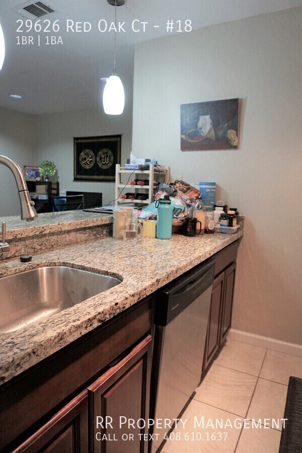 Building Photo - 29626 Red Oak Ct