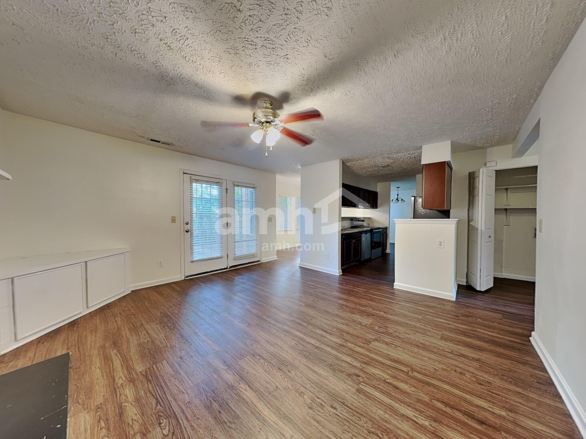 Building Photo - 5301 Wenesly Ct