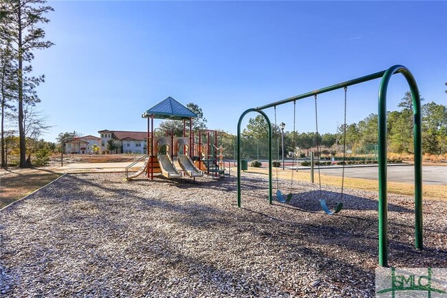 Building Photo - 505 Potter Stone Square