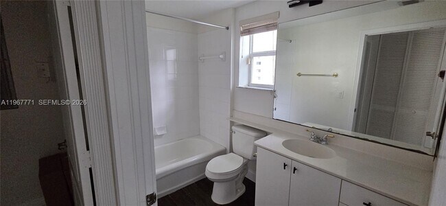 Building Photo - 10700 NW 66th St