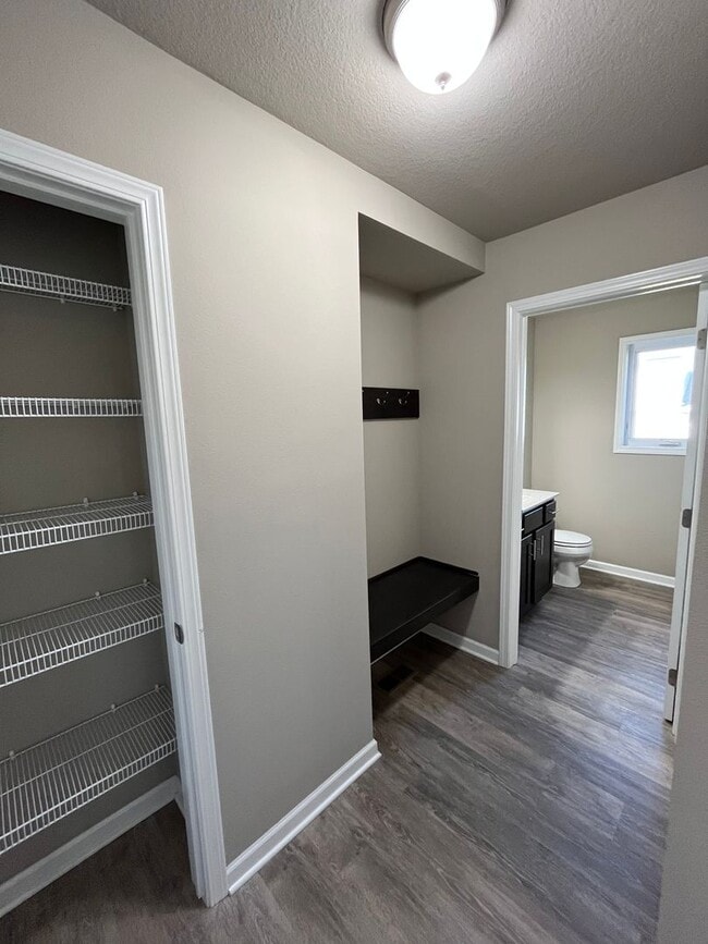 Building Photo - Now Leasing – Stylish 3-Bedroom Home in Bondurant