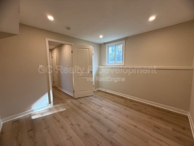 Building Photo - 3233 Twyford Rd