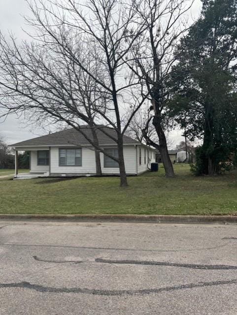 Building Photo - 205 E Hoopes Ave