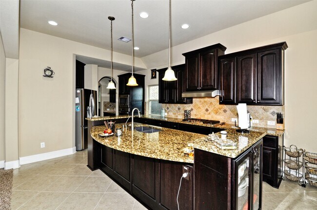 Building Photo - 17519 Murrayfield Ct