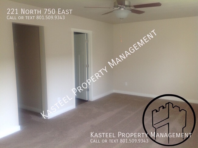 Building Photo - 221 N 750 E St