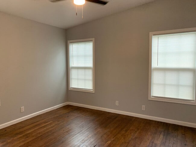 Building Photo - 5934 Lucille Dr