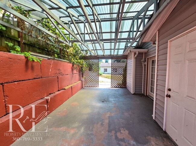 Primary Photo - 3-Bed Townhome w/ Private Outdoor Spaces &...
