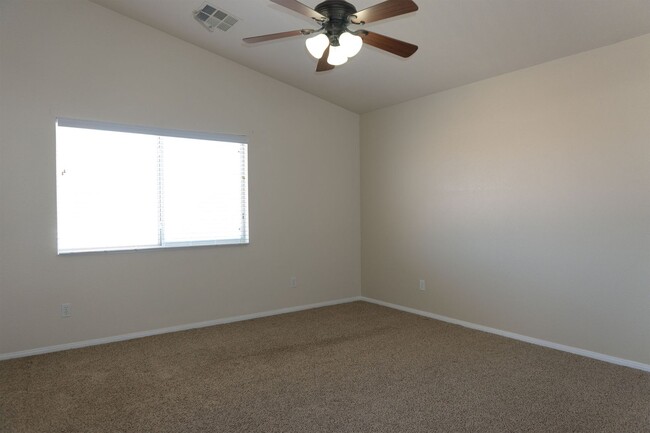 Building Photo - 5258 Cedar Bridge Ct