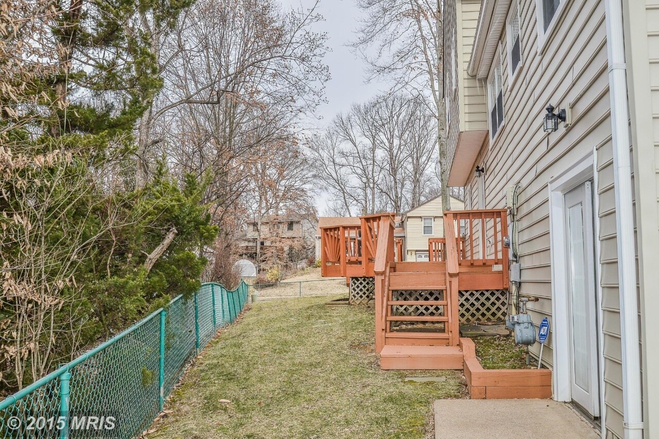 Building Photo - 7200 Hopkins Ct