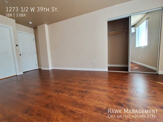 Building Photo - 1273 1/2 W 39th St.-