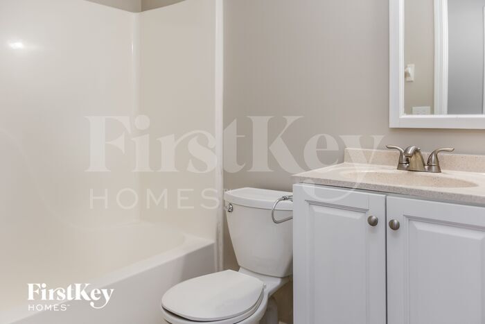 Building Photo - 1116 Fieldstone Dr