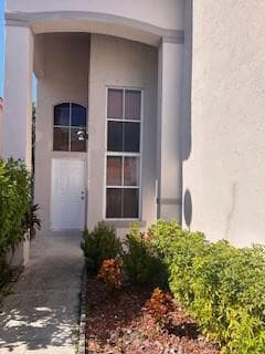 Building Photo - 3227 W Buena Vista Dr