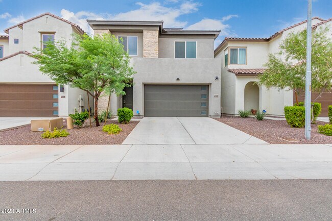 Building Photo - 7322 W Phelps Rd