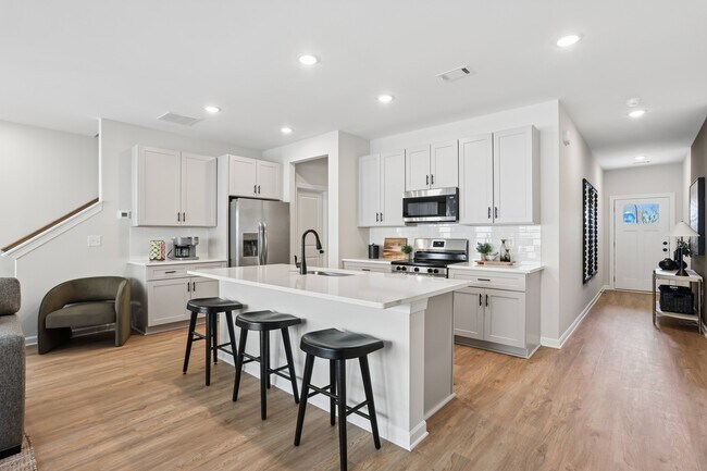Building Photo - The Towns at Braselton