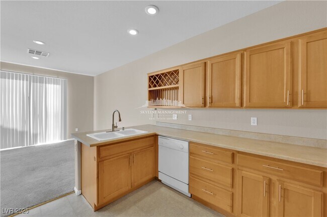 Building Photo - 8661 Rowland Bluff Ave