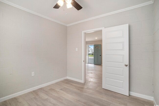 Building Photo - 1911 Madison Dr