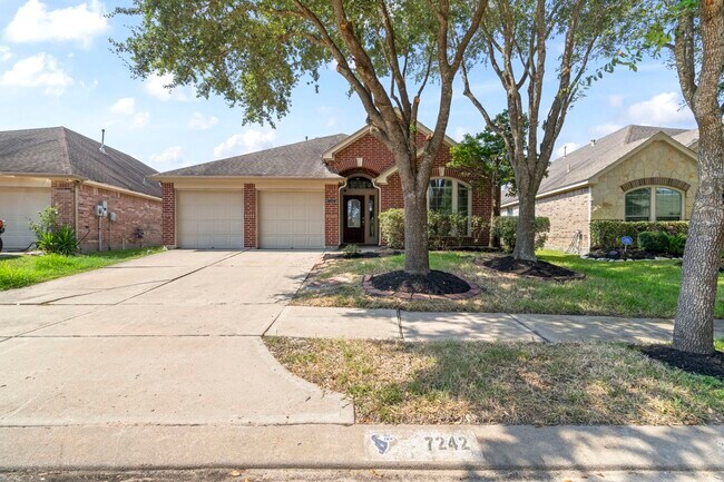 Building Photo - 7242 Rambling Tree Ln