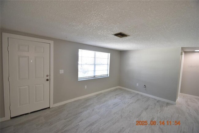 Building Photo - 8522 Longboat Ln