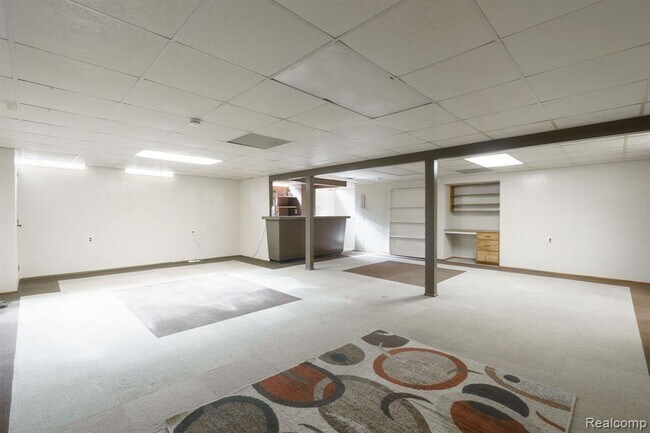Building Photo - 13103 Iowa Dr
