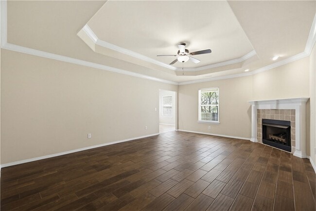 Building Photo - 6301 SW Meadow Well Ave