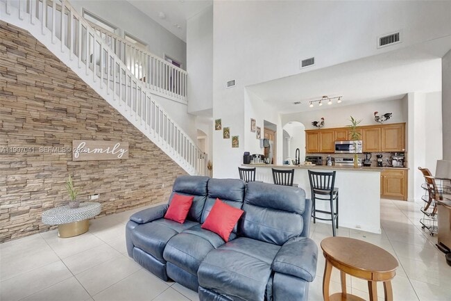 Building Photo - 10420 SW 229th Ln