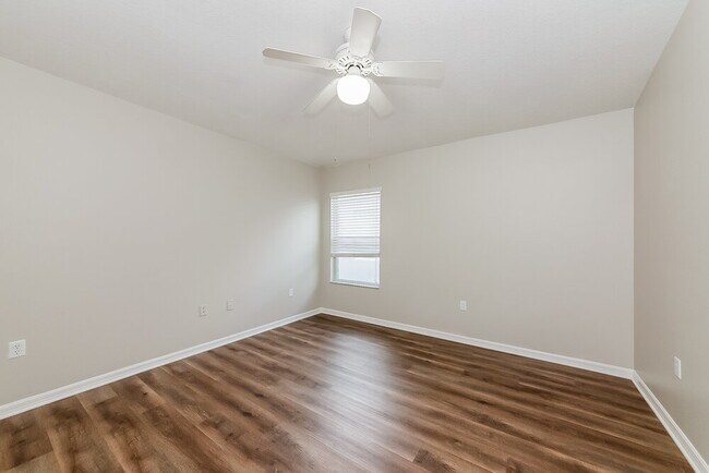 Building Photo - 12608 Evington Point Dr