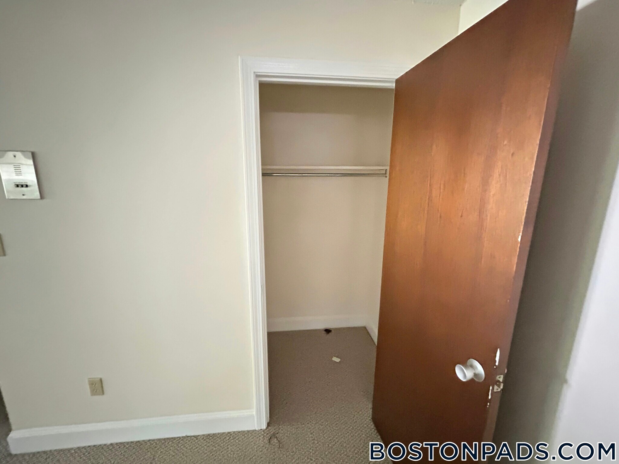 Building Photo - 8 Brattle Dr