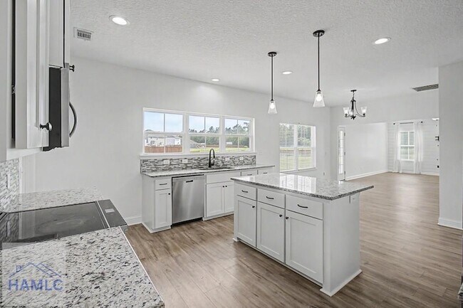 Building Photo - 206 Farnsworth Trl