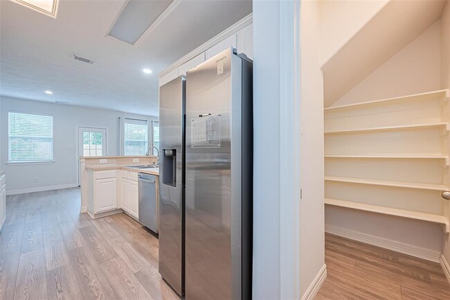 Building Photo - 119 Gallery Cove Ct