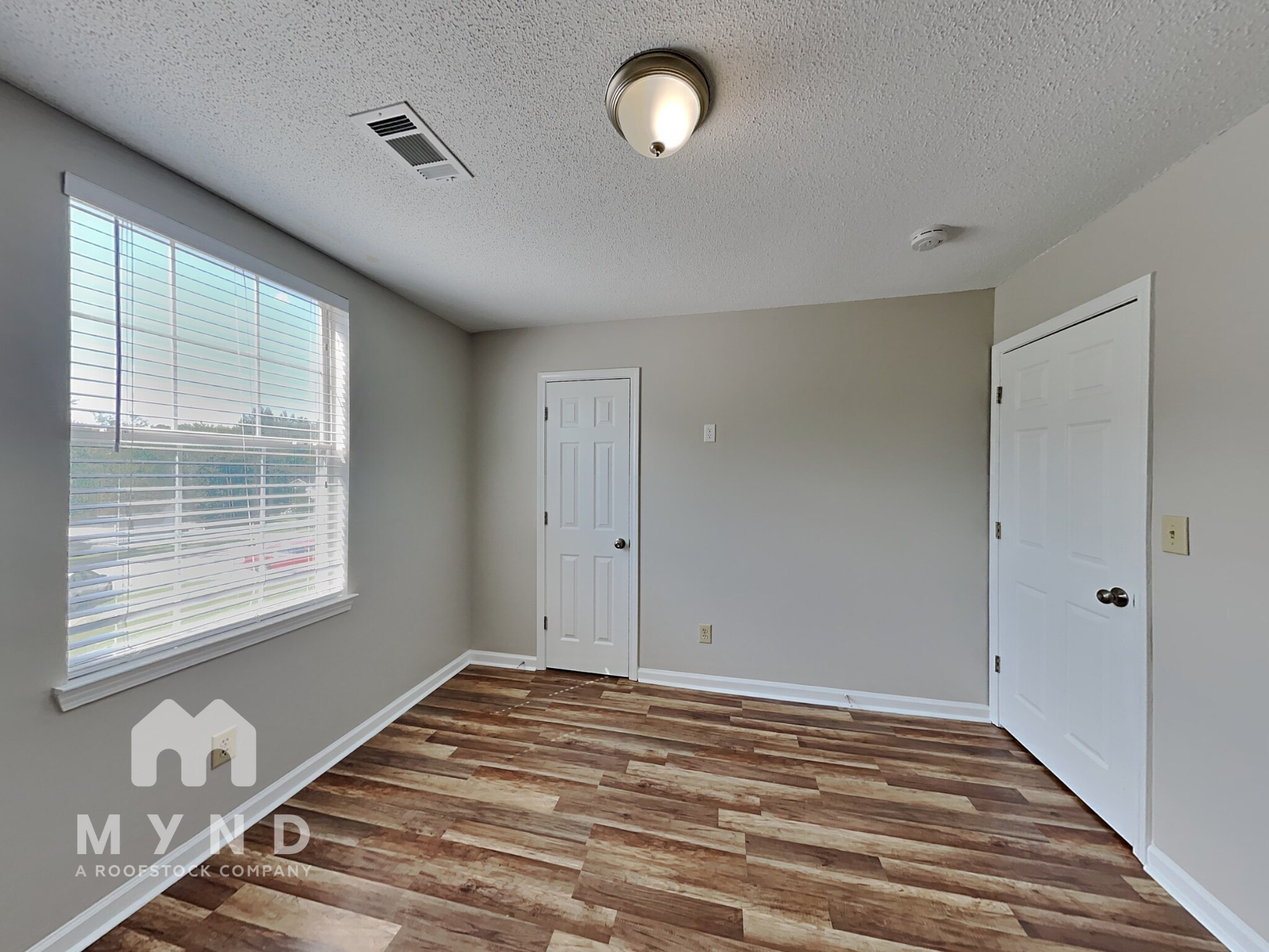 Building Photo - 206 Brandon Ridge Cir