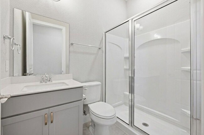 Building Photo - 513 Barnhill Lp