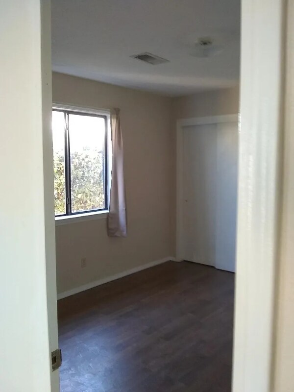 Building Photo - 10305 Johncock Ave SW