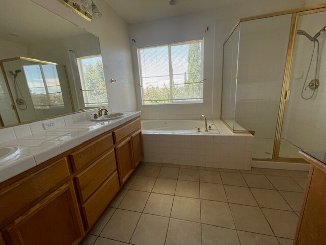 Building Photo - 7712 Crown Heights Ct