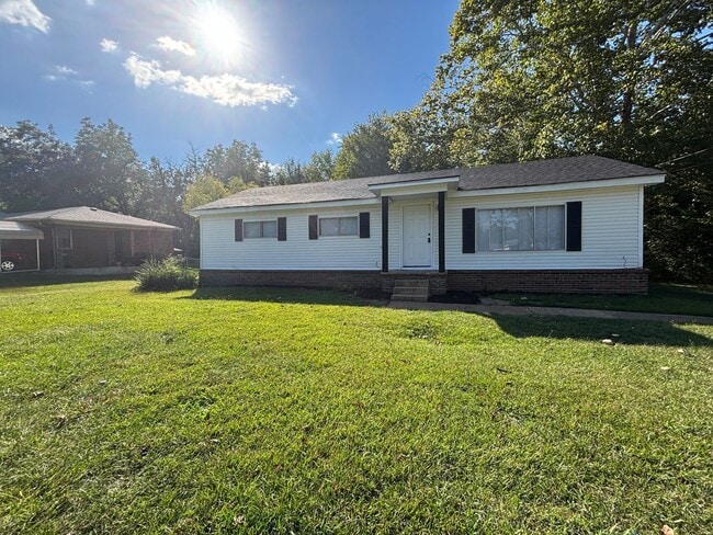 Primary Photo - Fall in Love with Your New Home
