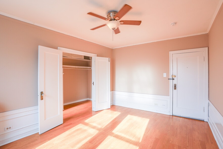 Building Photo - 4141 N Keystone Ave